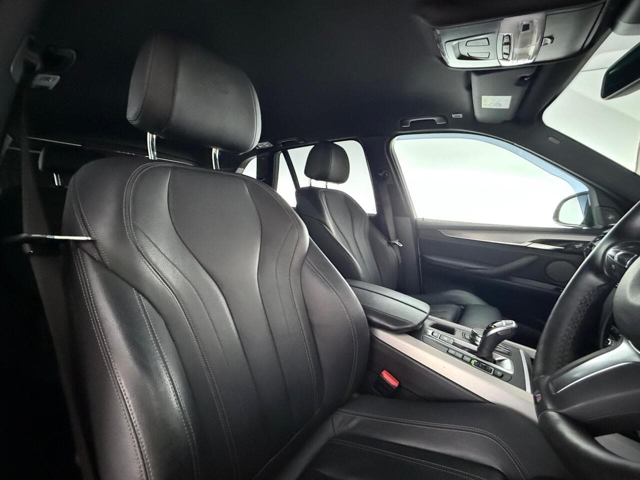 BMW X5 thumbnail Seat Driver