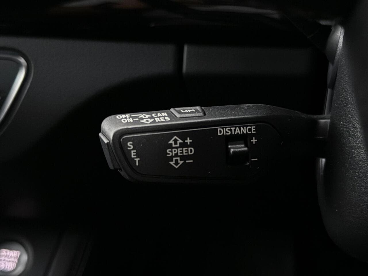 Audi Q5 thumbnail Misc Controls