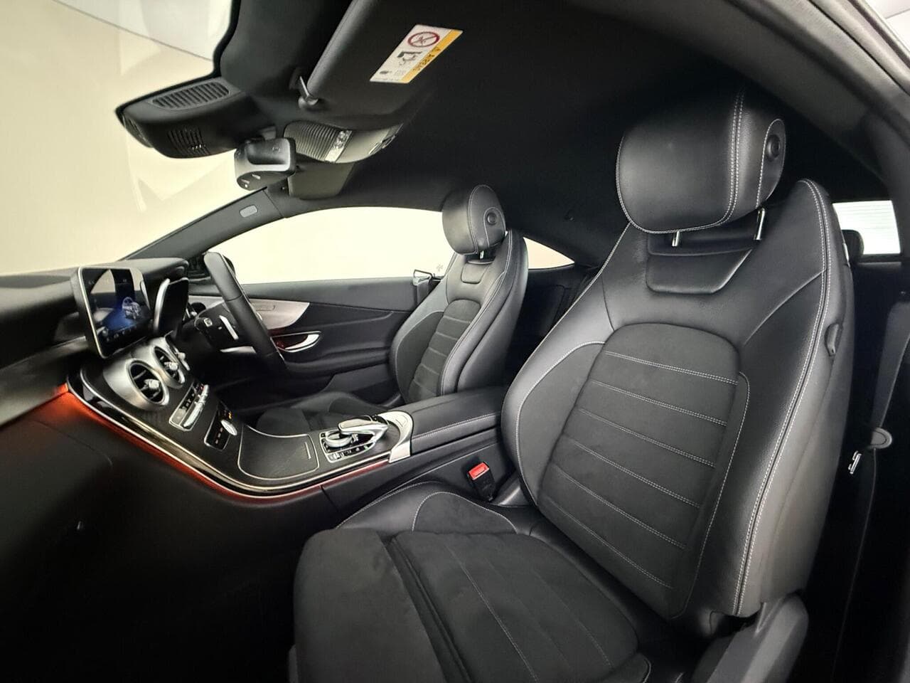 Mercedes-Benz C Class thumbnail Seat Front Passenger
