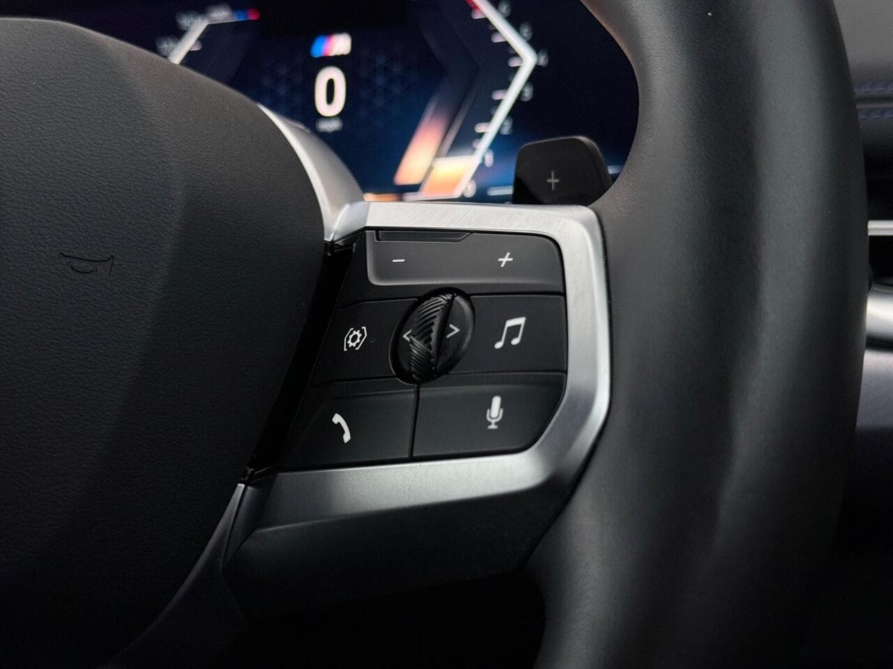 BMW X1 thumbnail Misc Controls