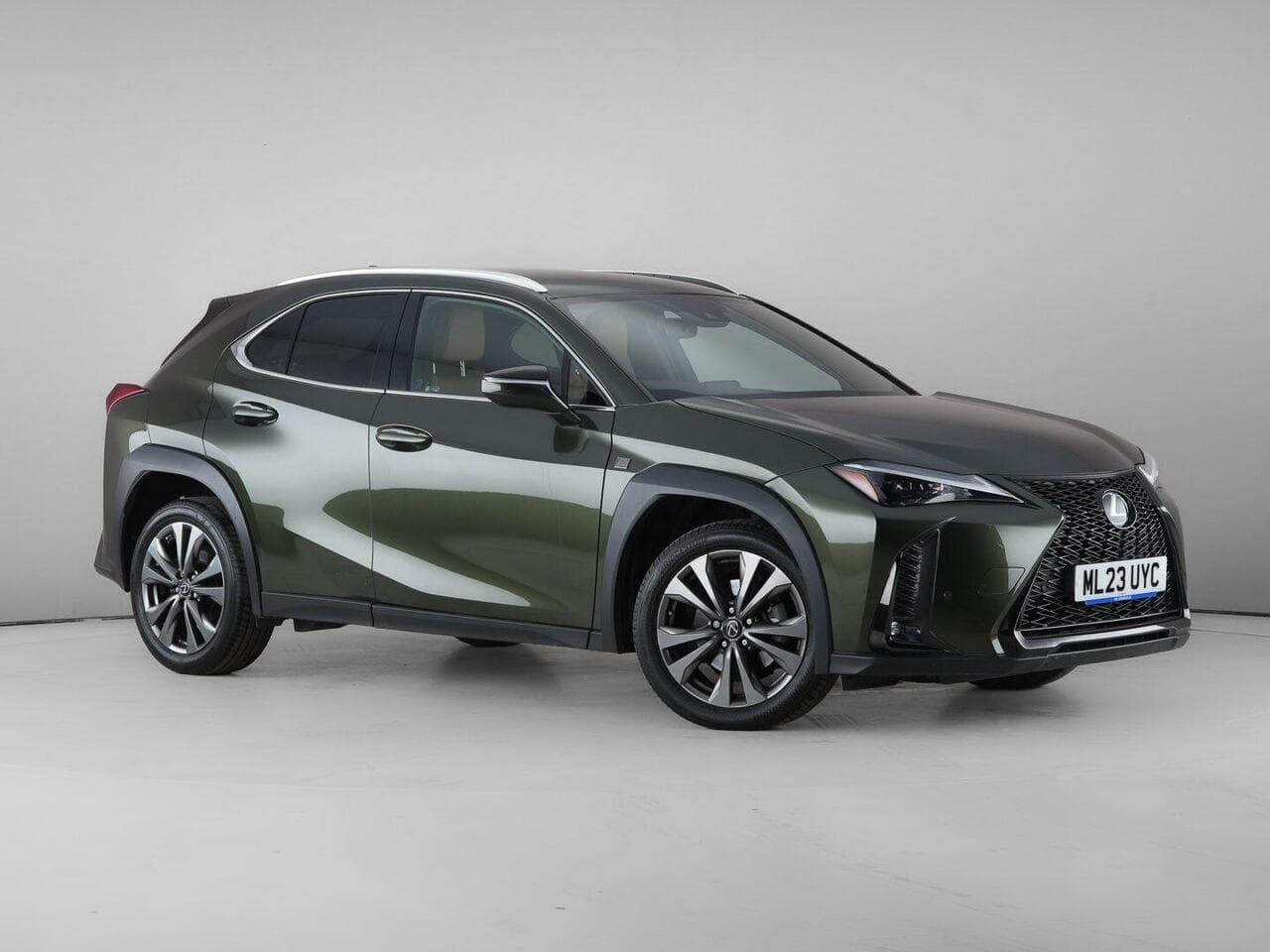 Lexus UX - Lexus UX 2.0 250h F Sport Design E-CVT Euro 6 (s/s) 5dr