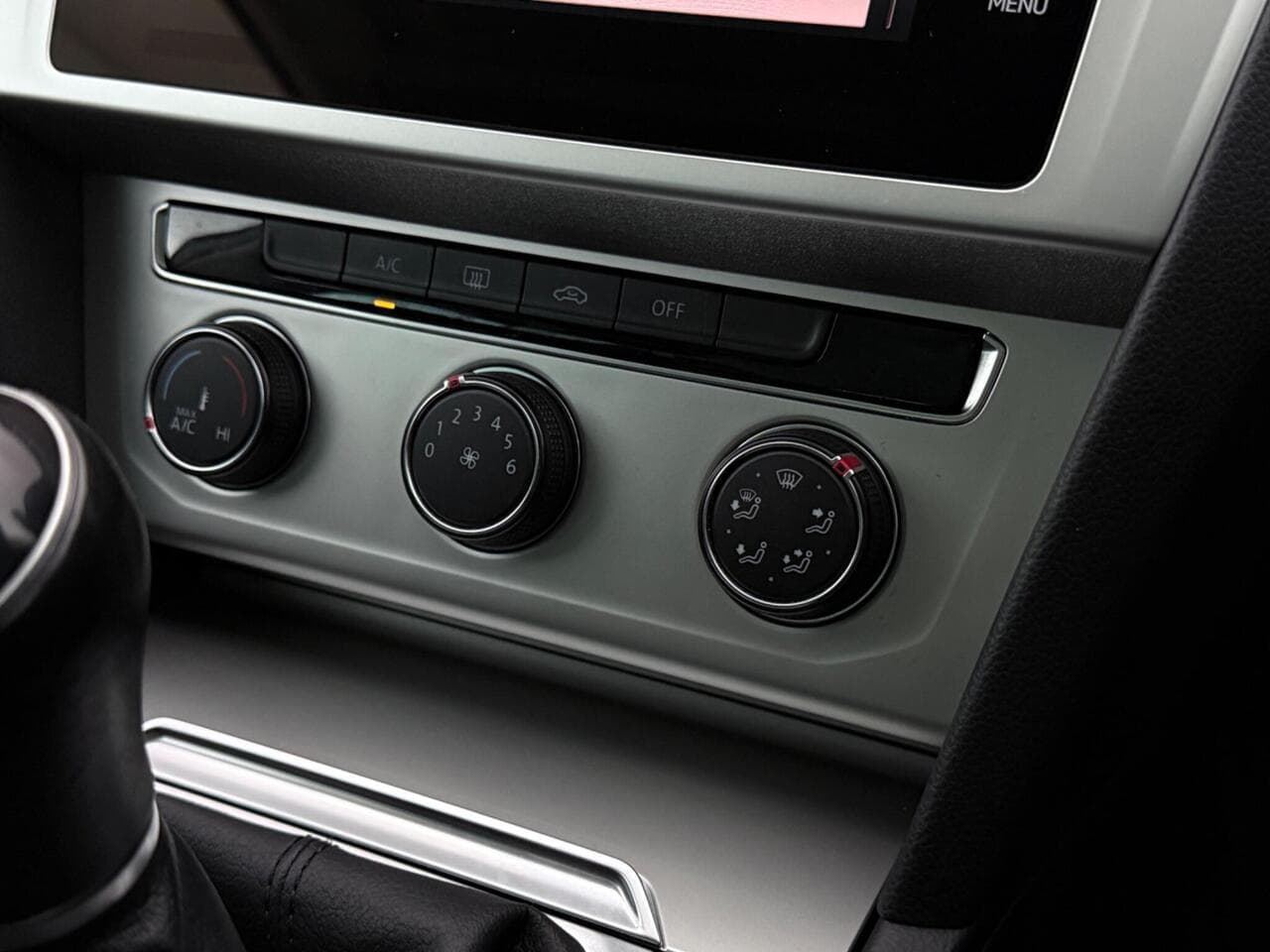 Volkswagen Passat thumbnail Misc Controls
