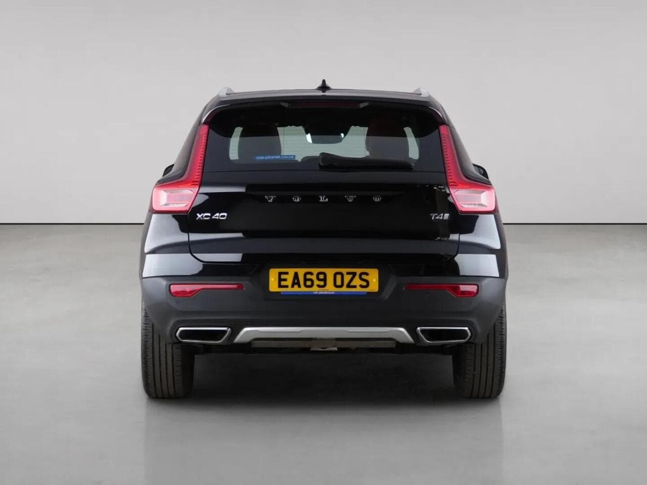 Volvo XC40 thumbnail Rear