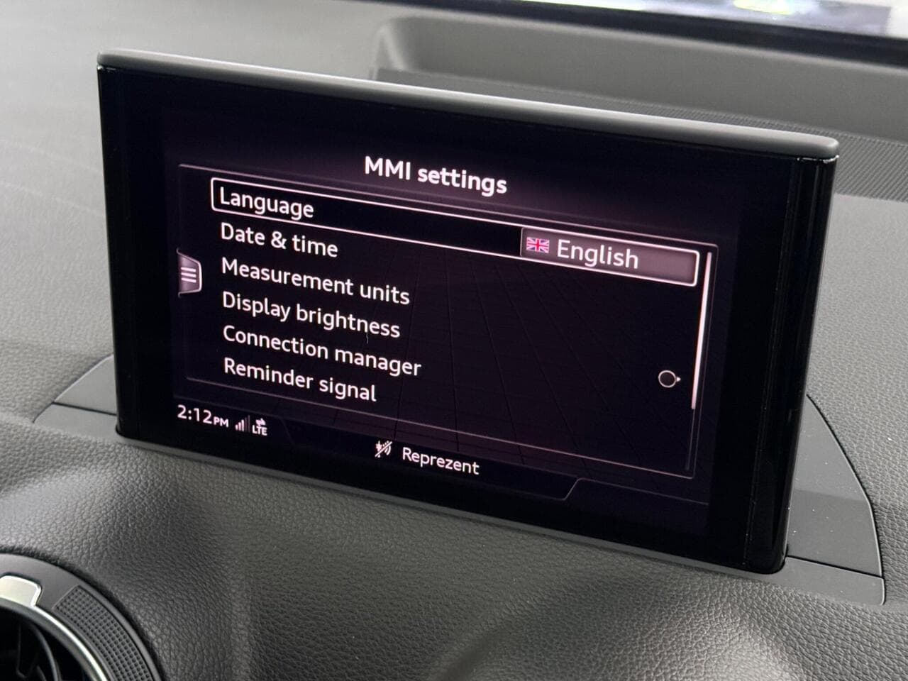 Audi Q2 thumbnail Infotainment System