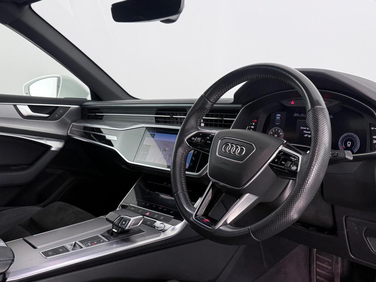 Audi A6 Saloon thumbnail Interior Front