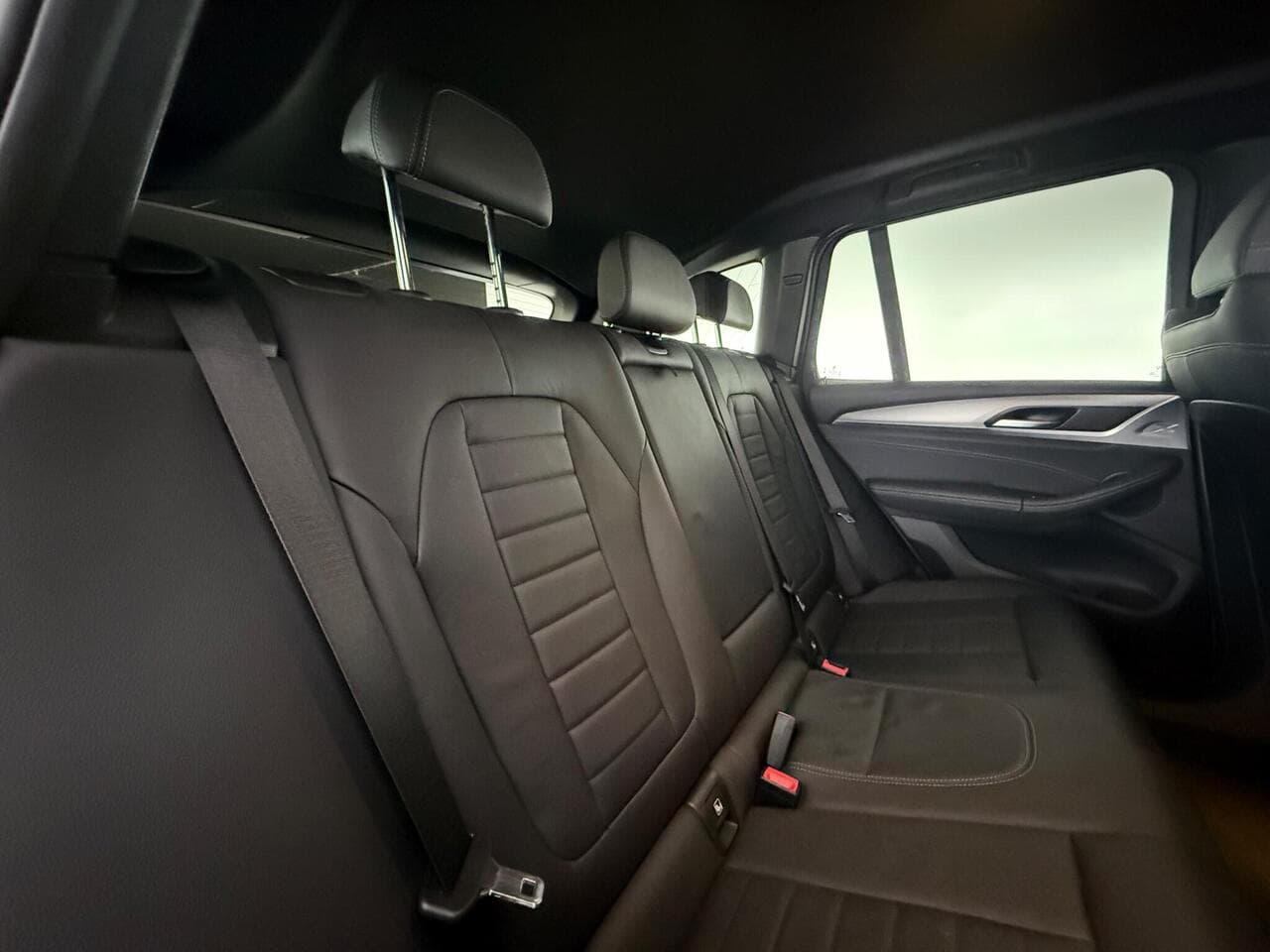 BMW X3 thumbnail Seats Rear
