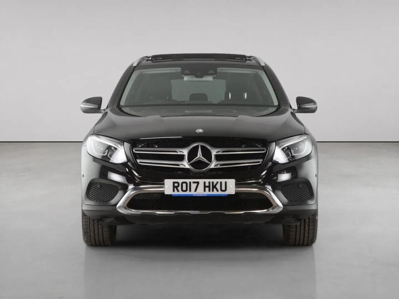 Mercedes-Benz GLC thumbnail Front