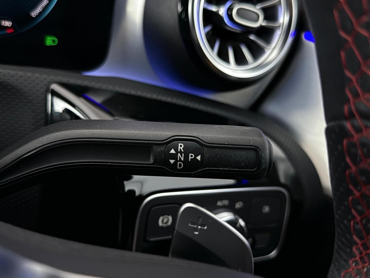 Mercedes-Benz CLA thumbnail Misc Controls