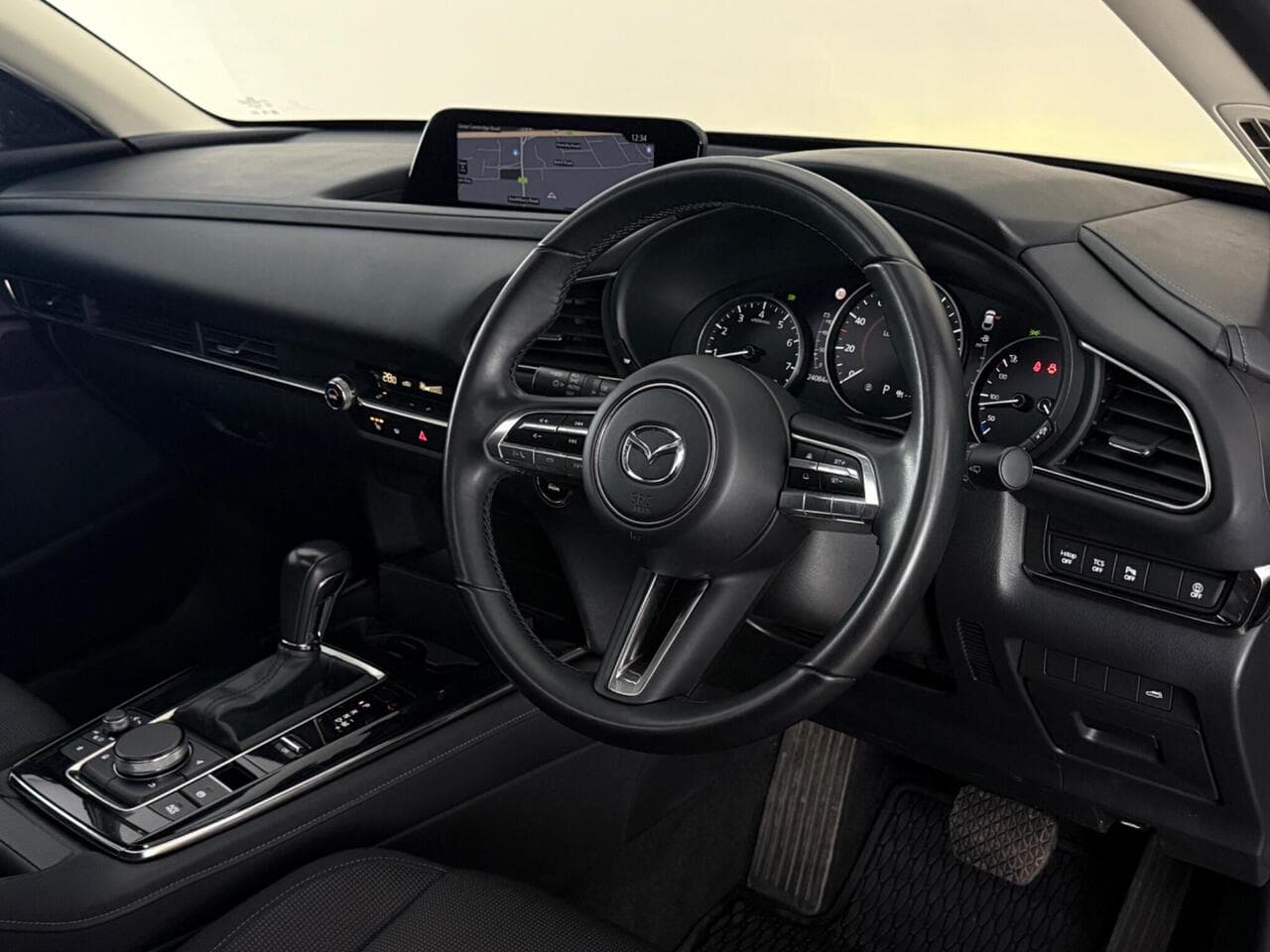 Mazda CX-30 thumbnail Interior Front