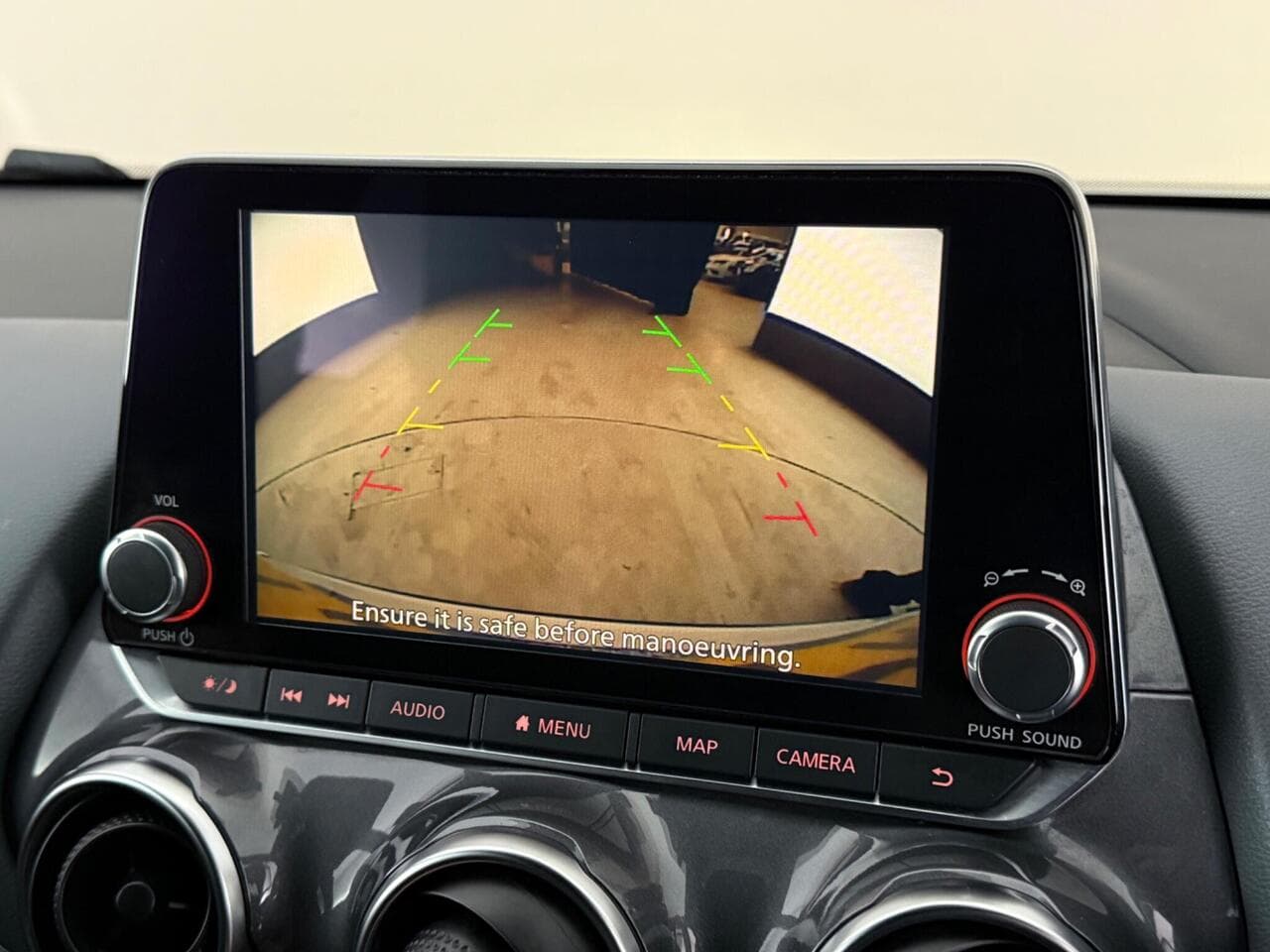 Nissan Juke thumbnail Infotainment System