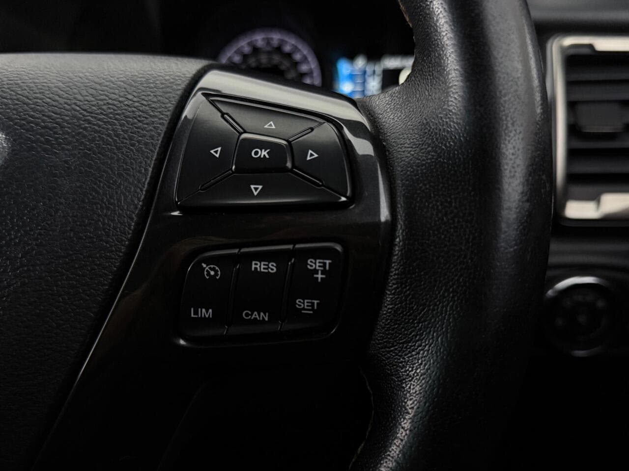 Ford Ranger thumbnail Misc Controls