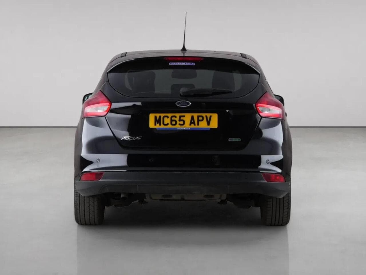 Ford Focus thumbnail Rear