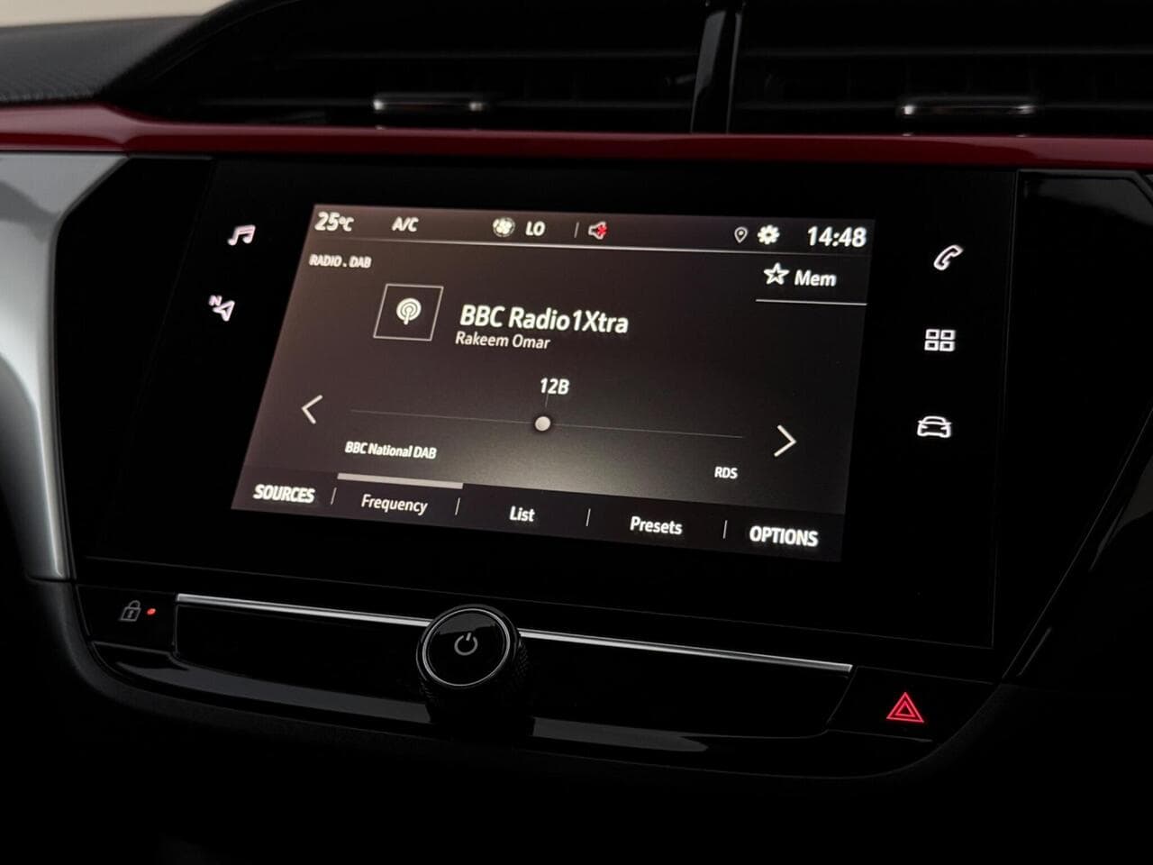 Vauxhall Corsa thumbnail Infotainment System