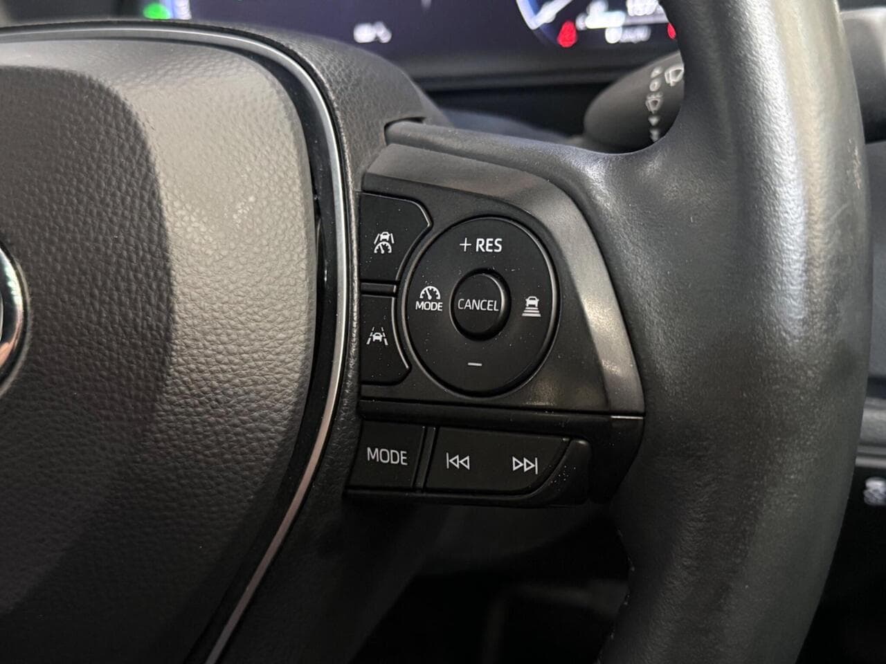 Toyota Corolla thumbnail Misc Controls