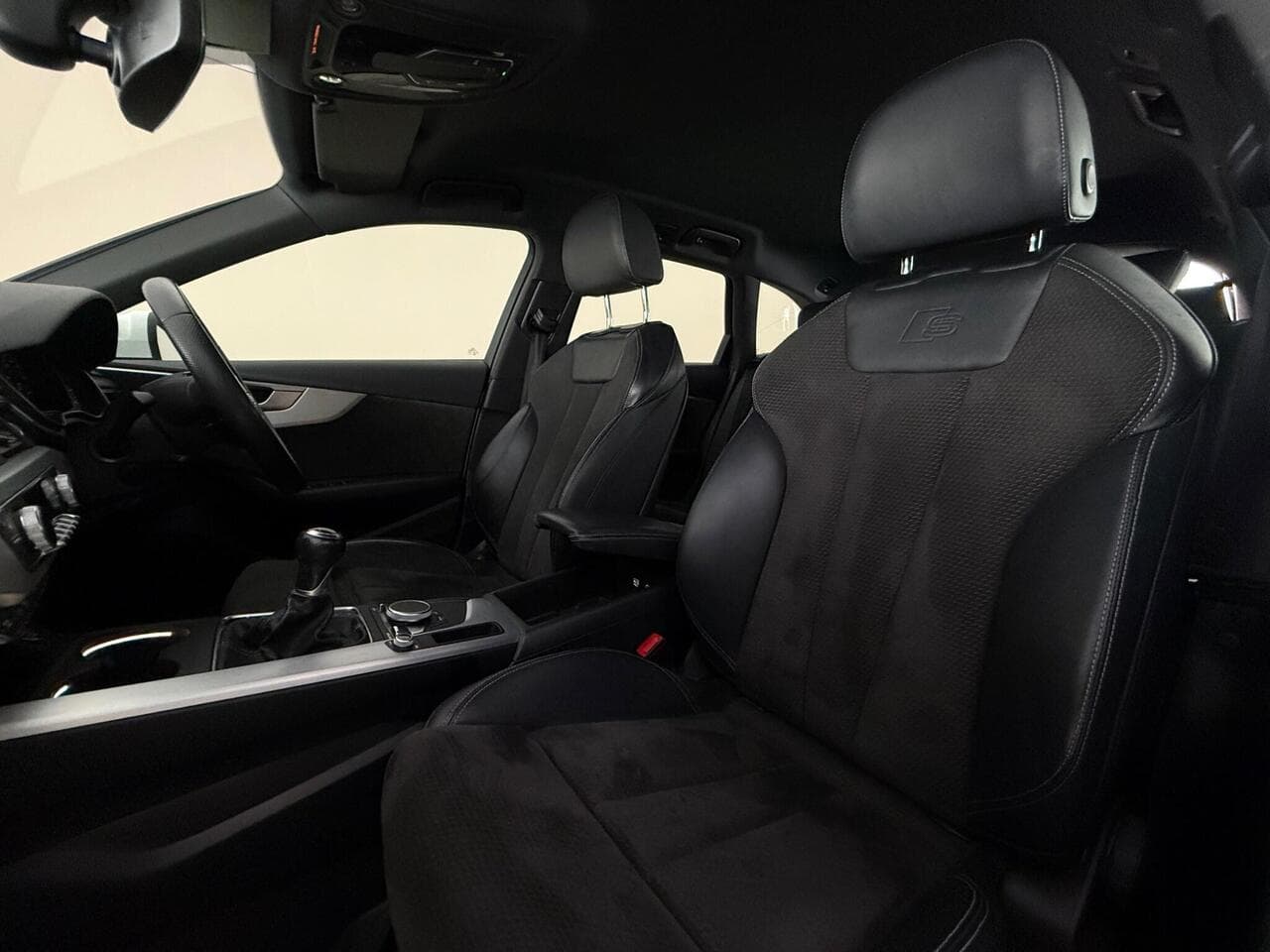 Audi A4 Avant thumbnail Seat Front Passenger