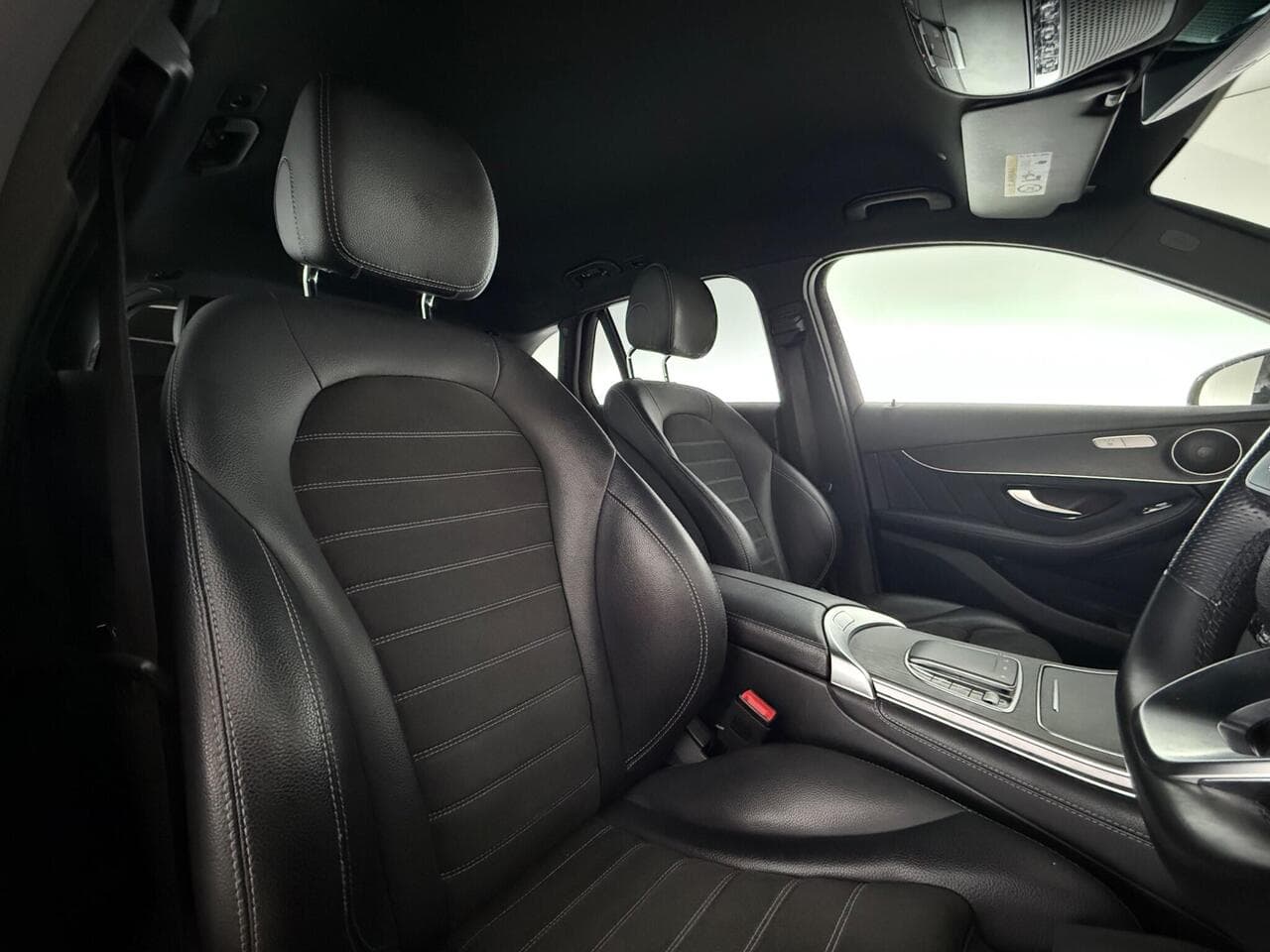 Mercedes-Benz GLC thumbnail Seat Driver
