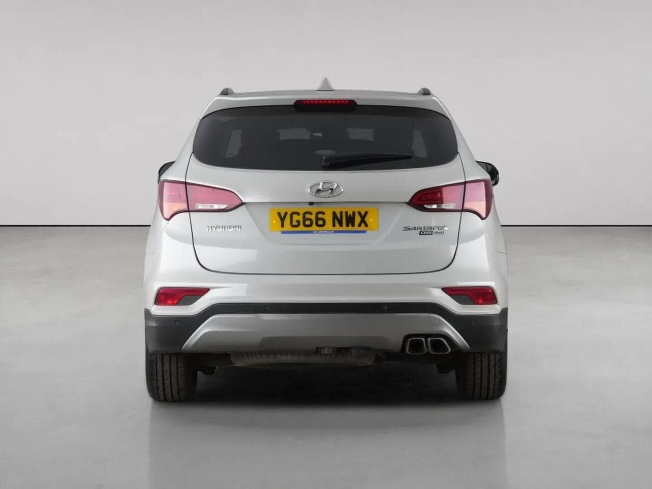 Hyundai Santa Fe thumbnail Rear