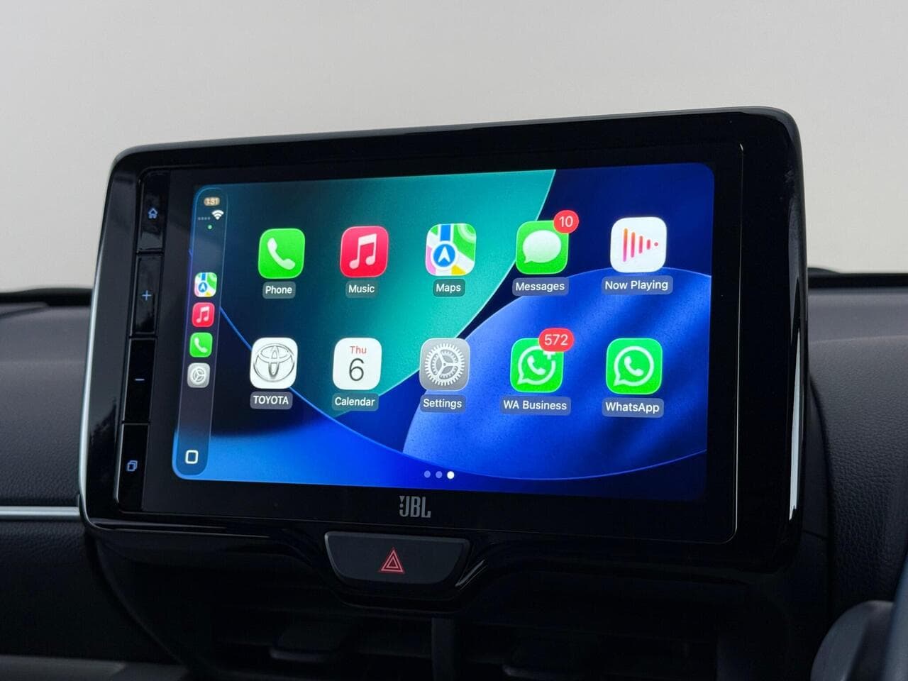 Toyota Yaris thumbnail Infotainment System