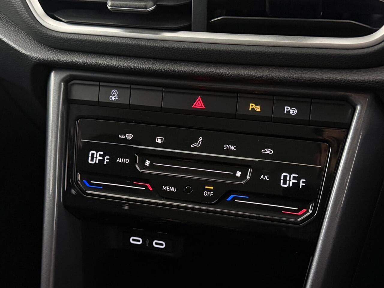 Volkswagen T-Roc thumbnail Misc Controls