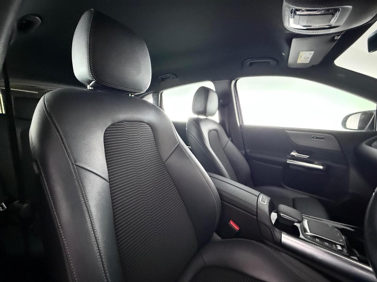 Mercedes-Benz B Class thumbnail Seat Driver