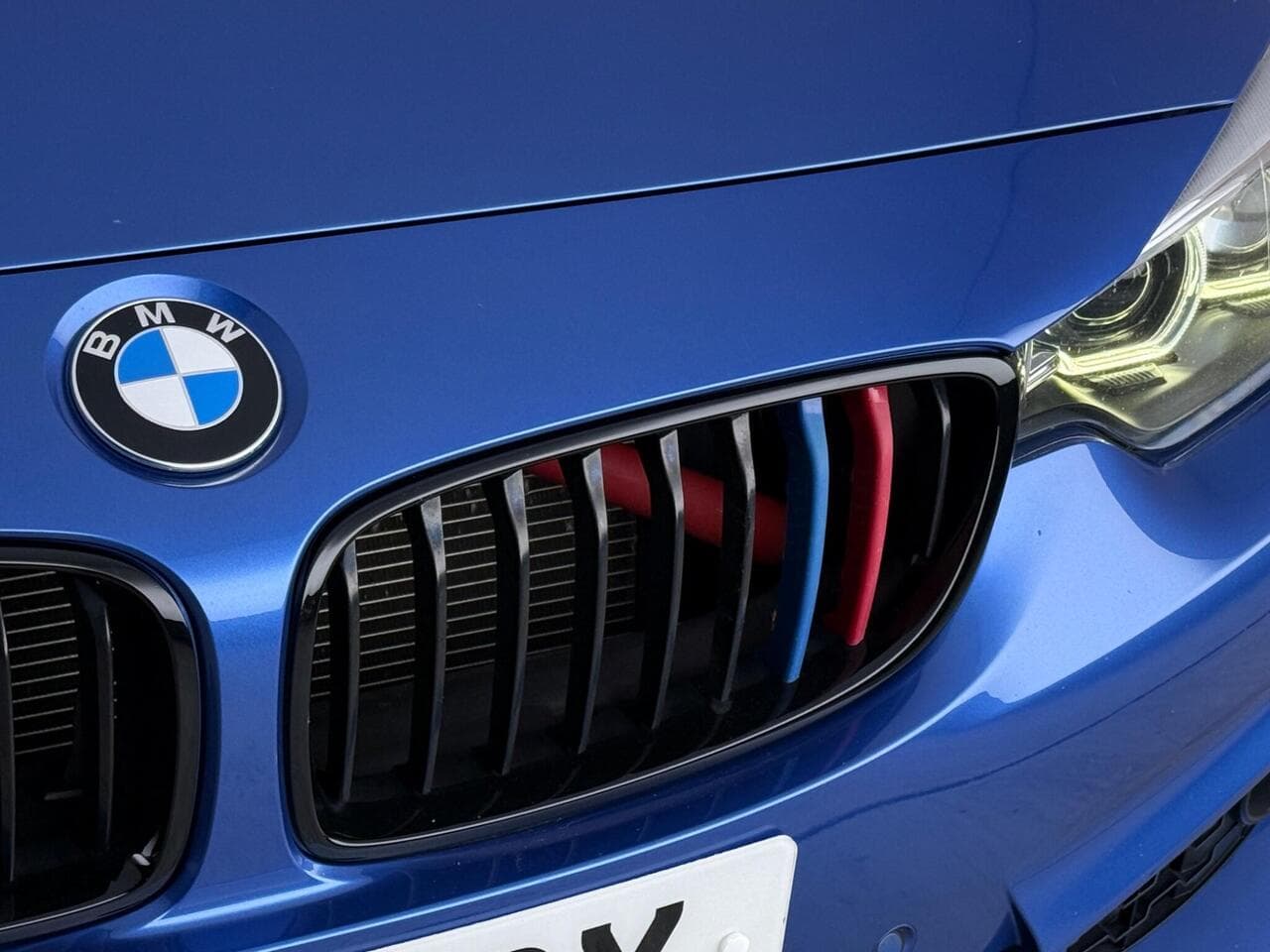 BMW 4 Series thumbnail Badge Exterior