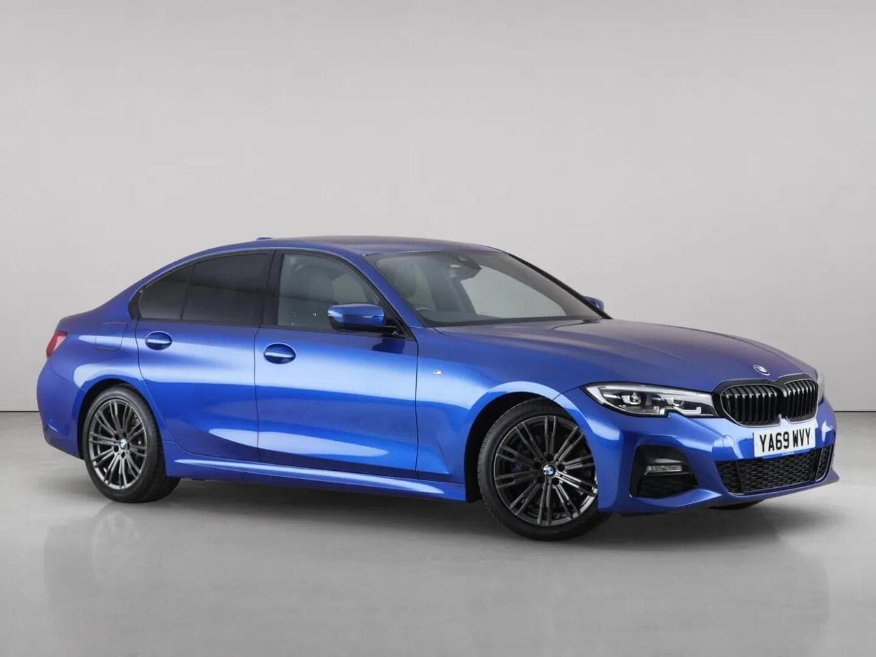 BMW 3 Series - BMW 3 Series 2.0 330i M Sport Auto Euro 6 (s/s) 4dr