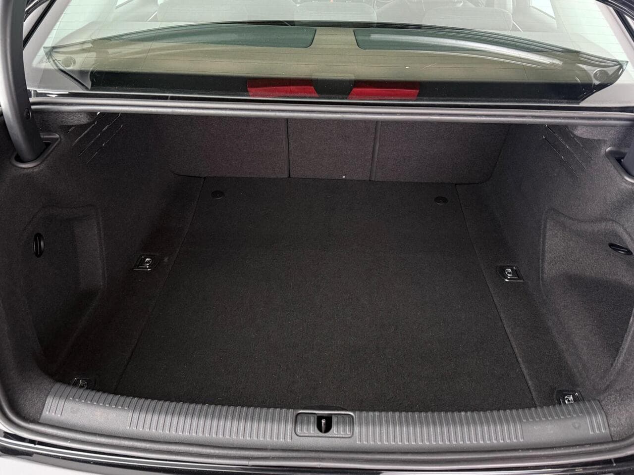 Audi A4 thumbnail Boot