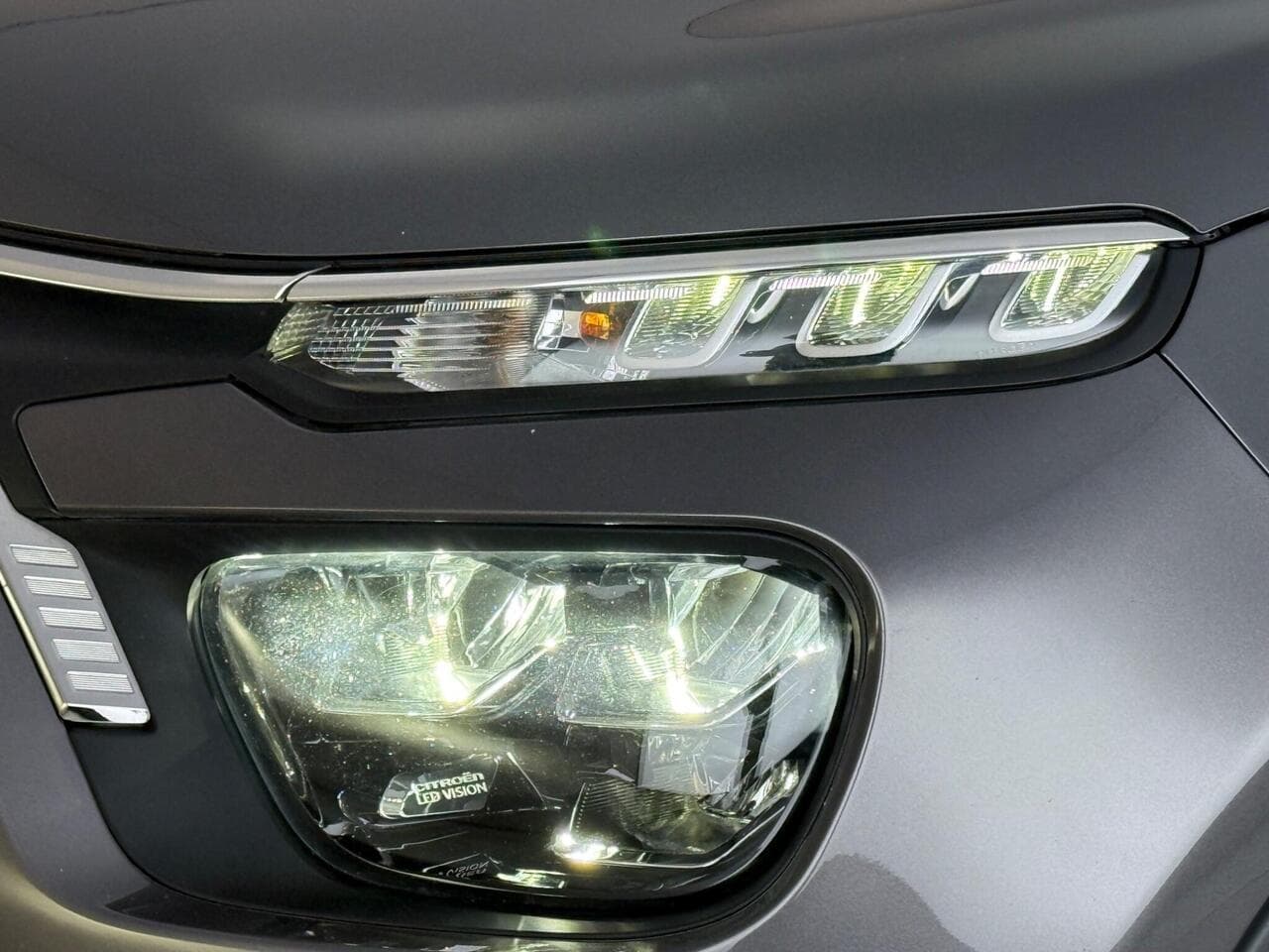 Citroen C3 thumbnail Lights Front