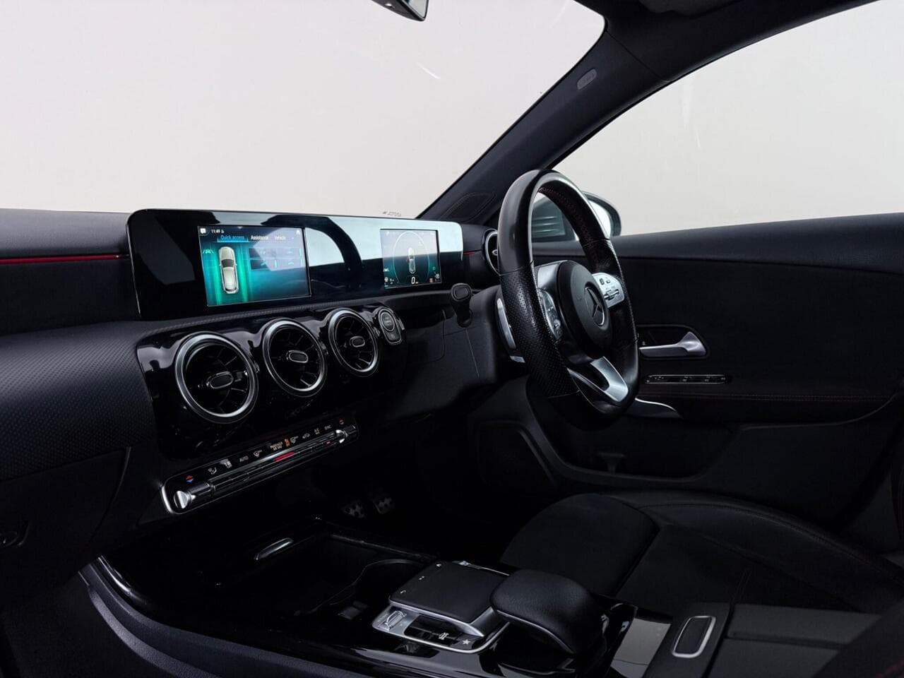 Mercedes-Benz A Class thumbnail Interior Front