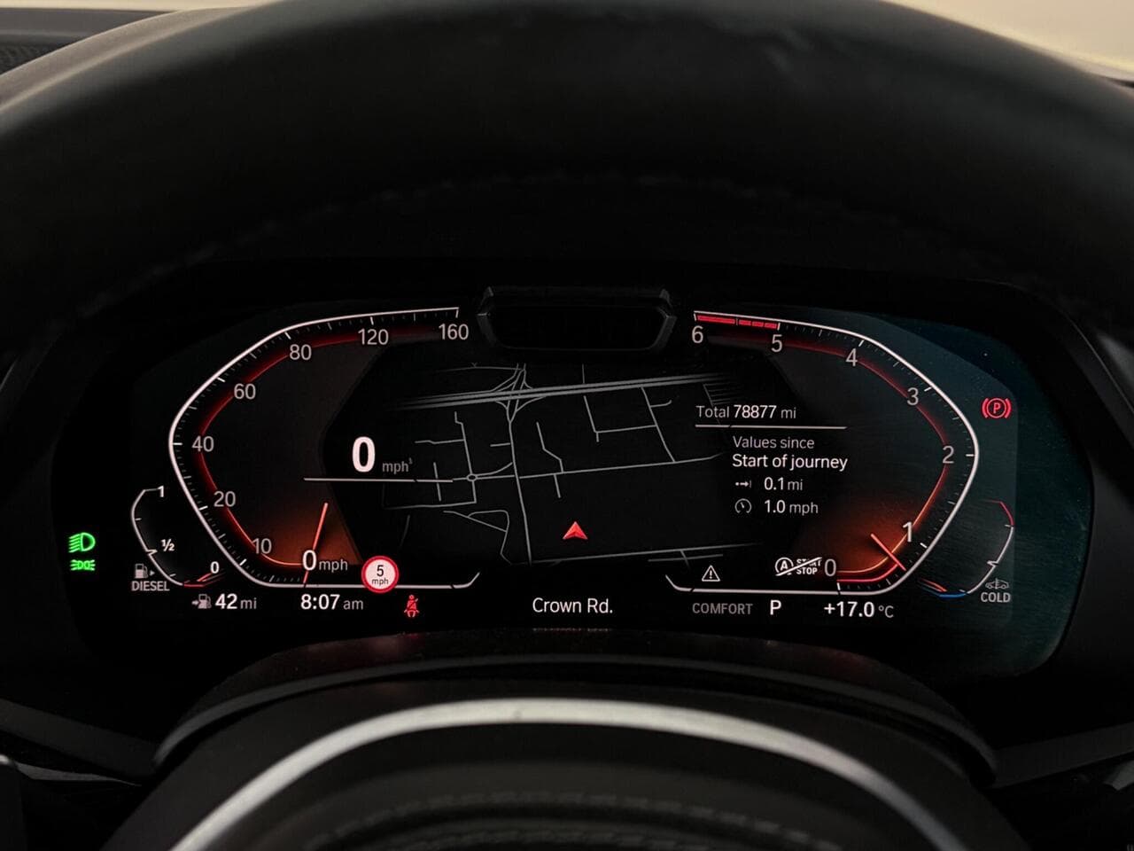 BMW X7 thumbnail Driver Instruments