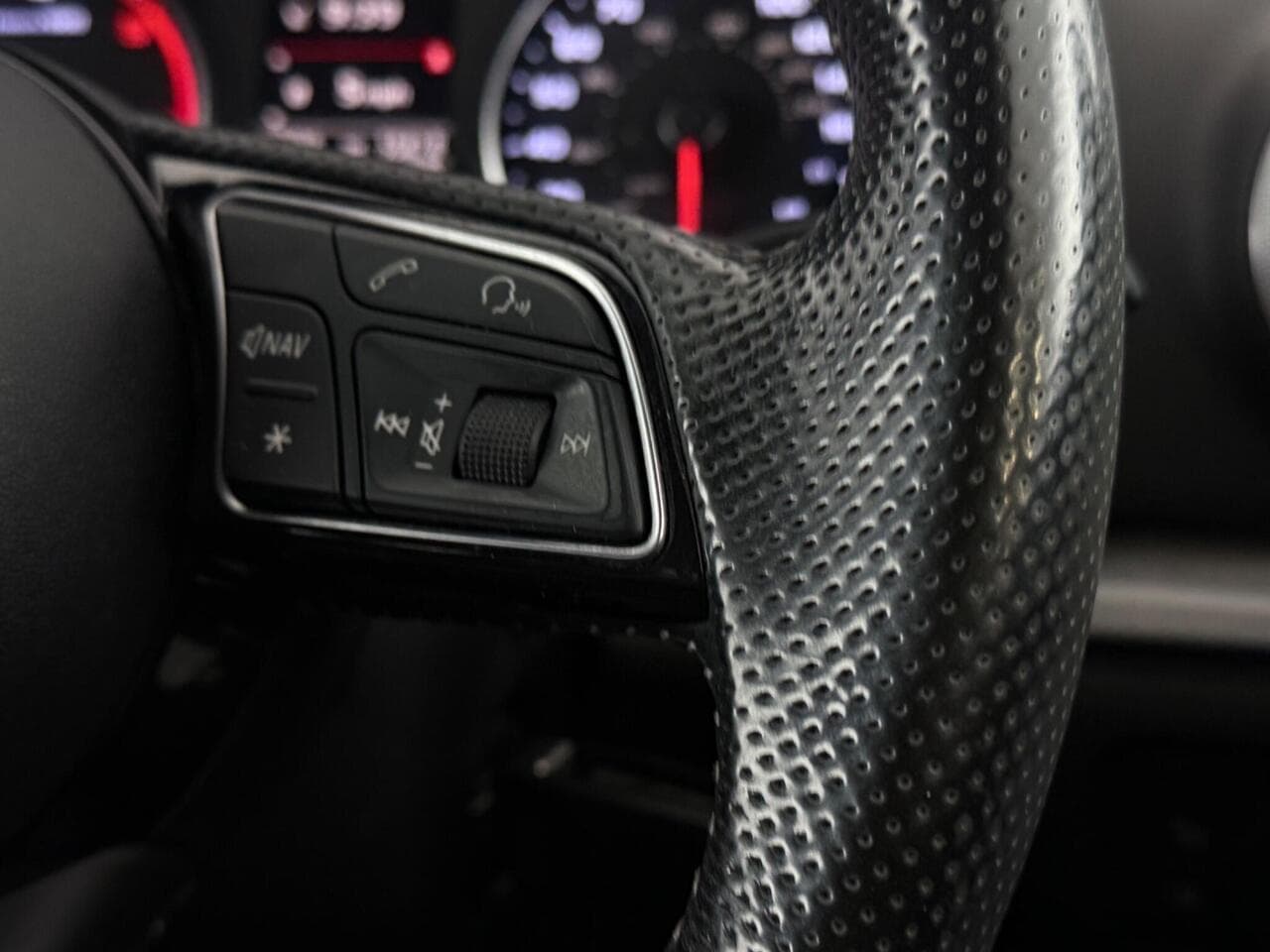Audi A3 thumbnail Misc Controls