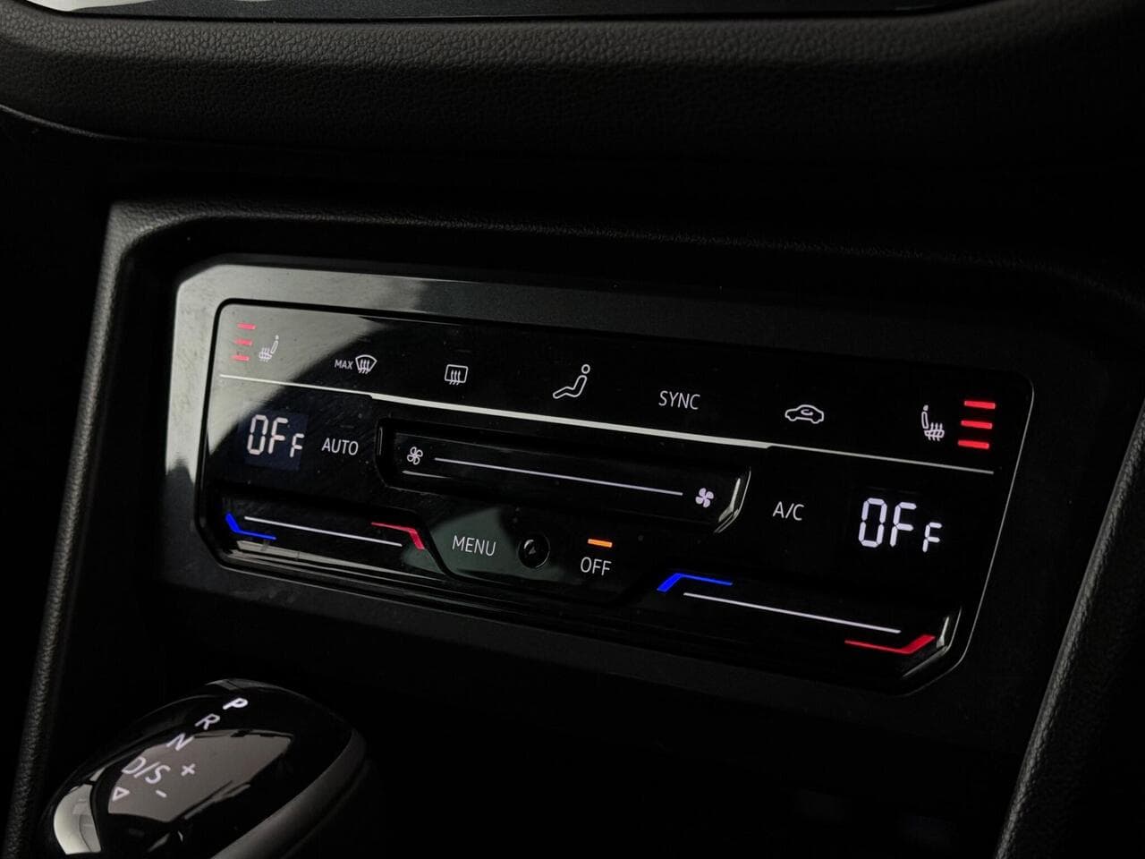 Volkswagen Tiguan thumbnail Misc Controls
