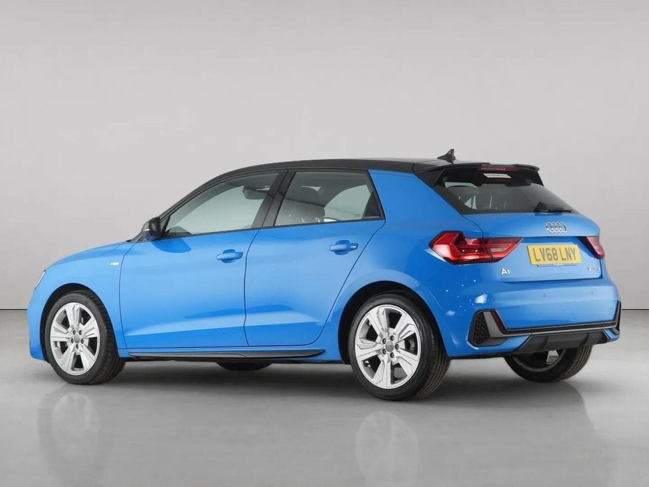 Audi A1 thumbnail Rear Left