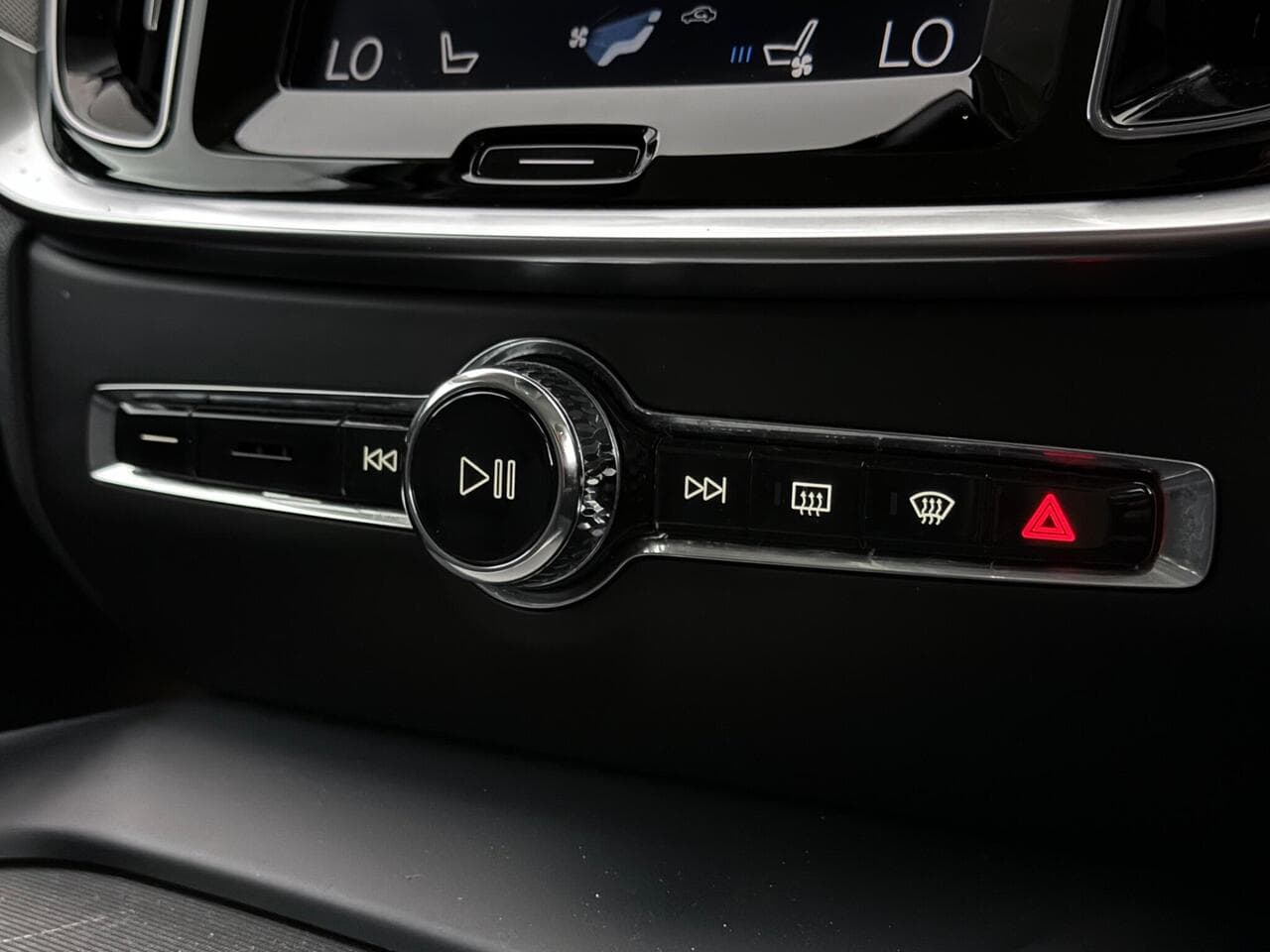 Volvo S60 thumbnail Misc Controls
