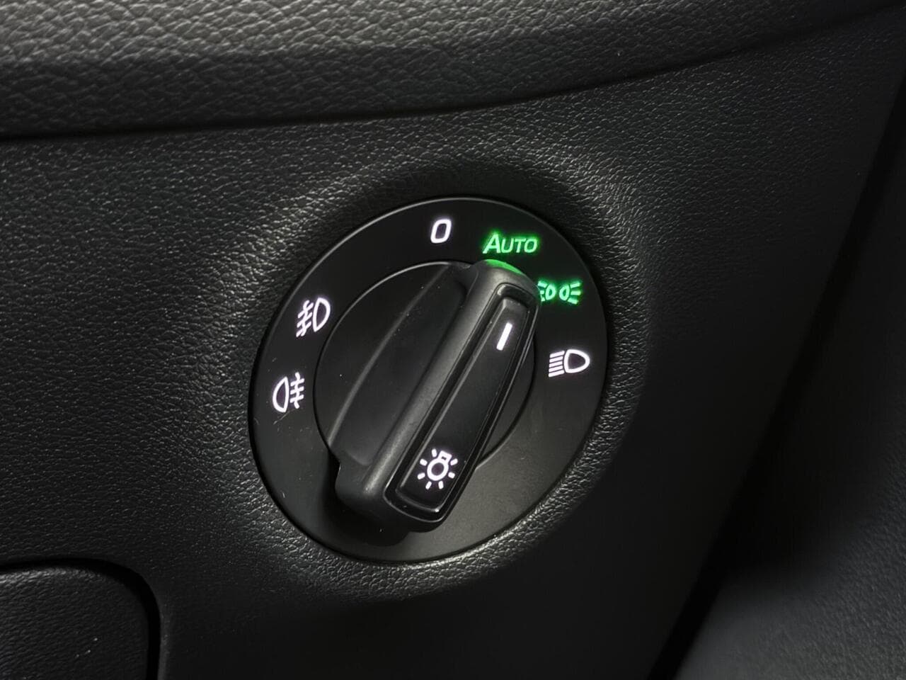 Skoda Kodiaq thumbnail Misc Controls