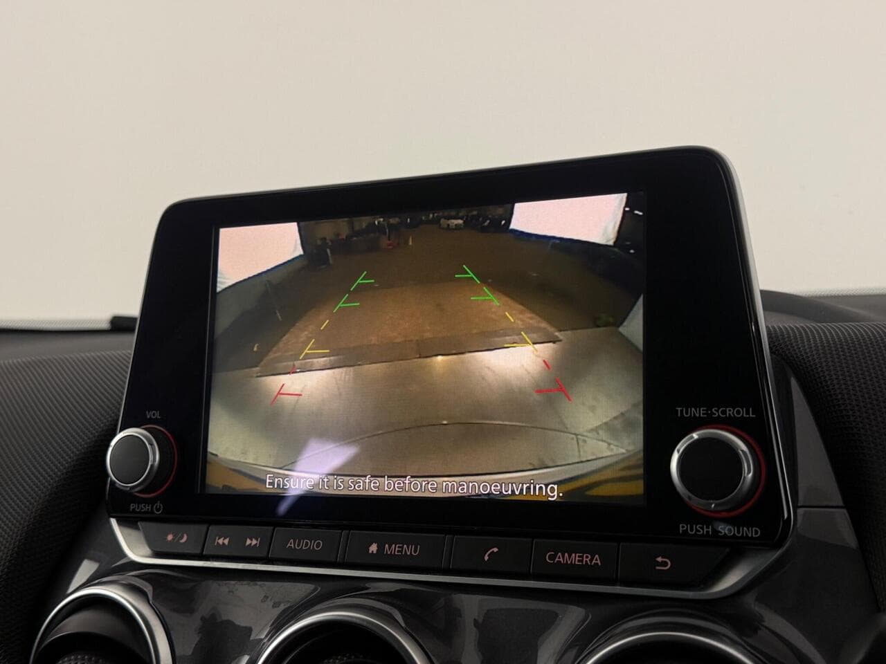 Nissan Juke thumbnail Infotainment System