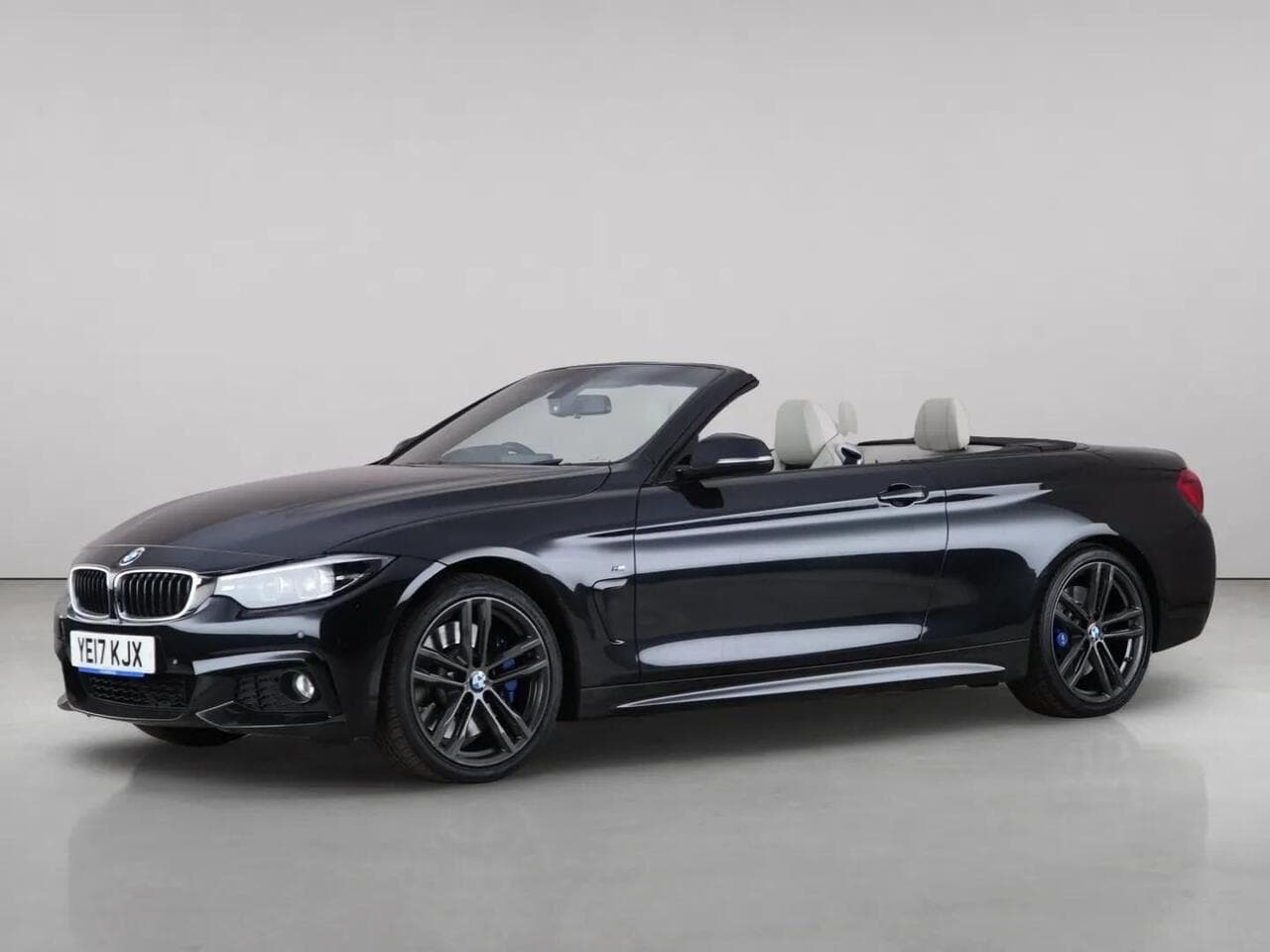 BMW 4 Series thumbnail Front Left