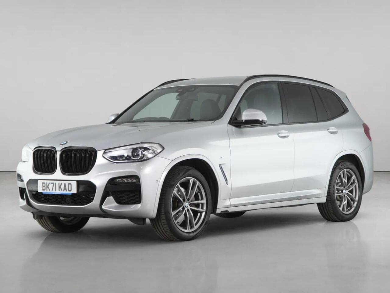 BMW X3 thumbnail Front Left