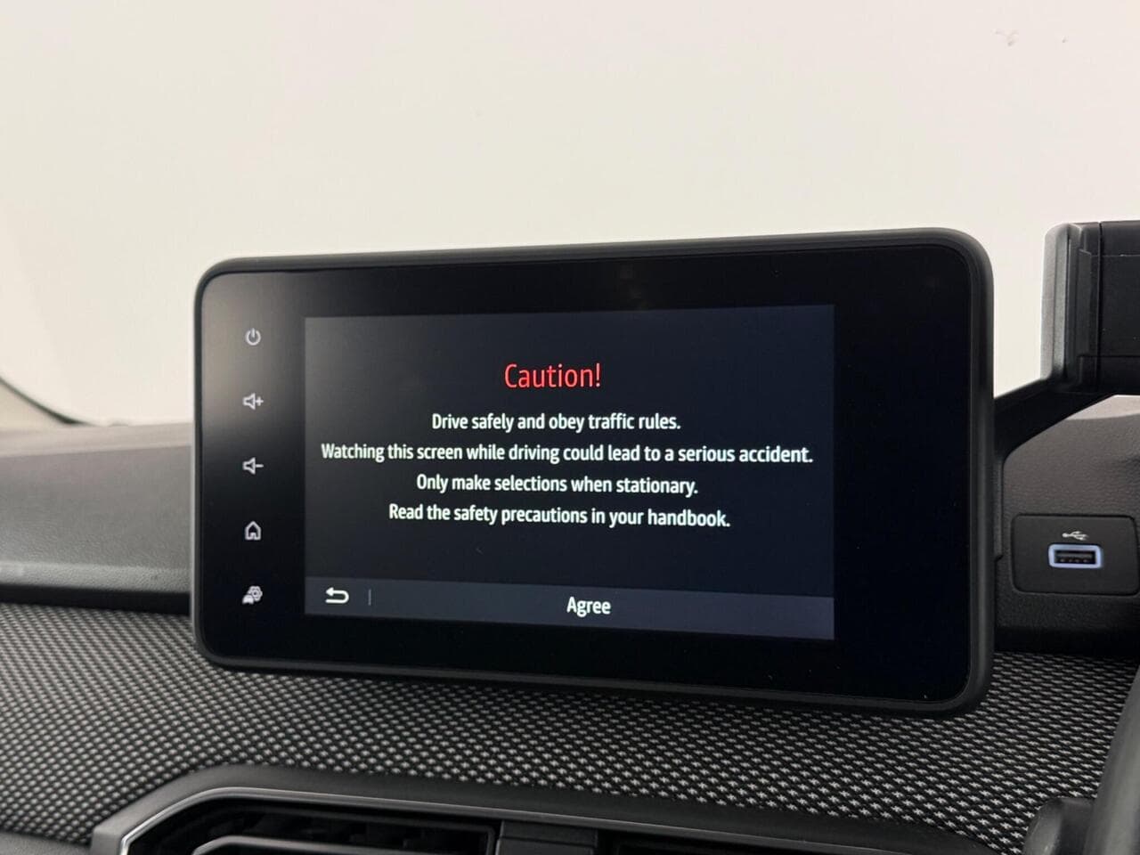 Dacia Jogger thumbnail Infotainment System