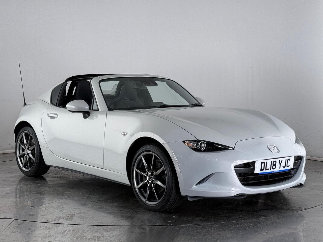 Mazda MX-5 RF - Mazda MX-5 RF 2.0 SKYACTIV-G Sport Nav Euro 6 2dr