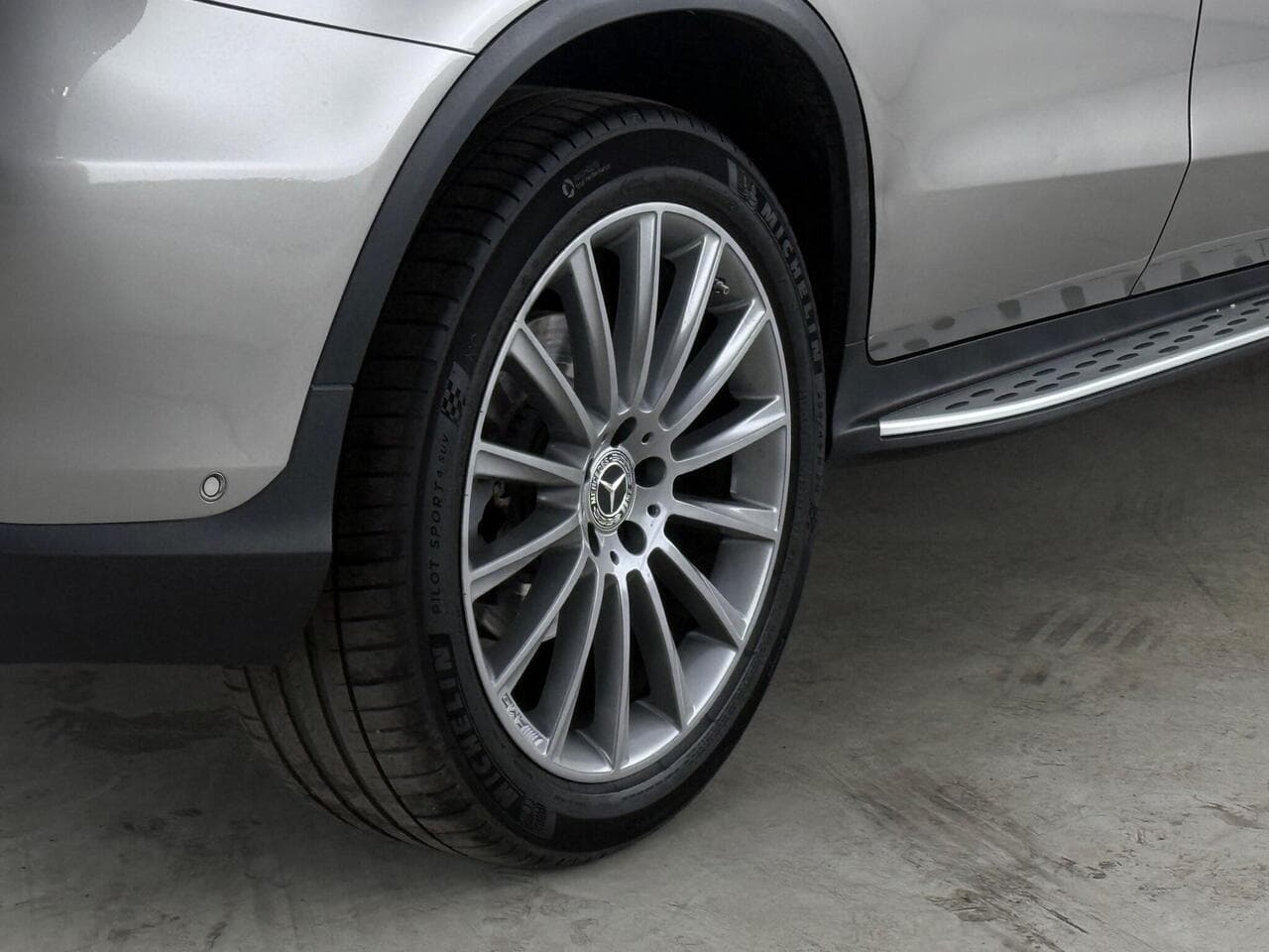 Mercedes-Benz GLC thumbnail Wheel