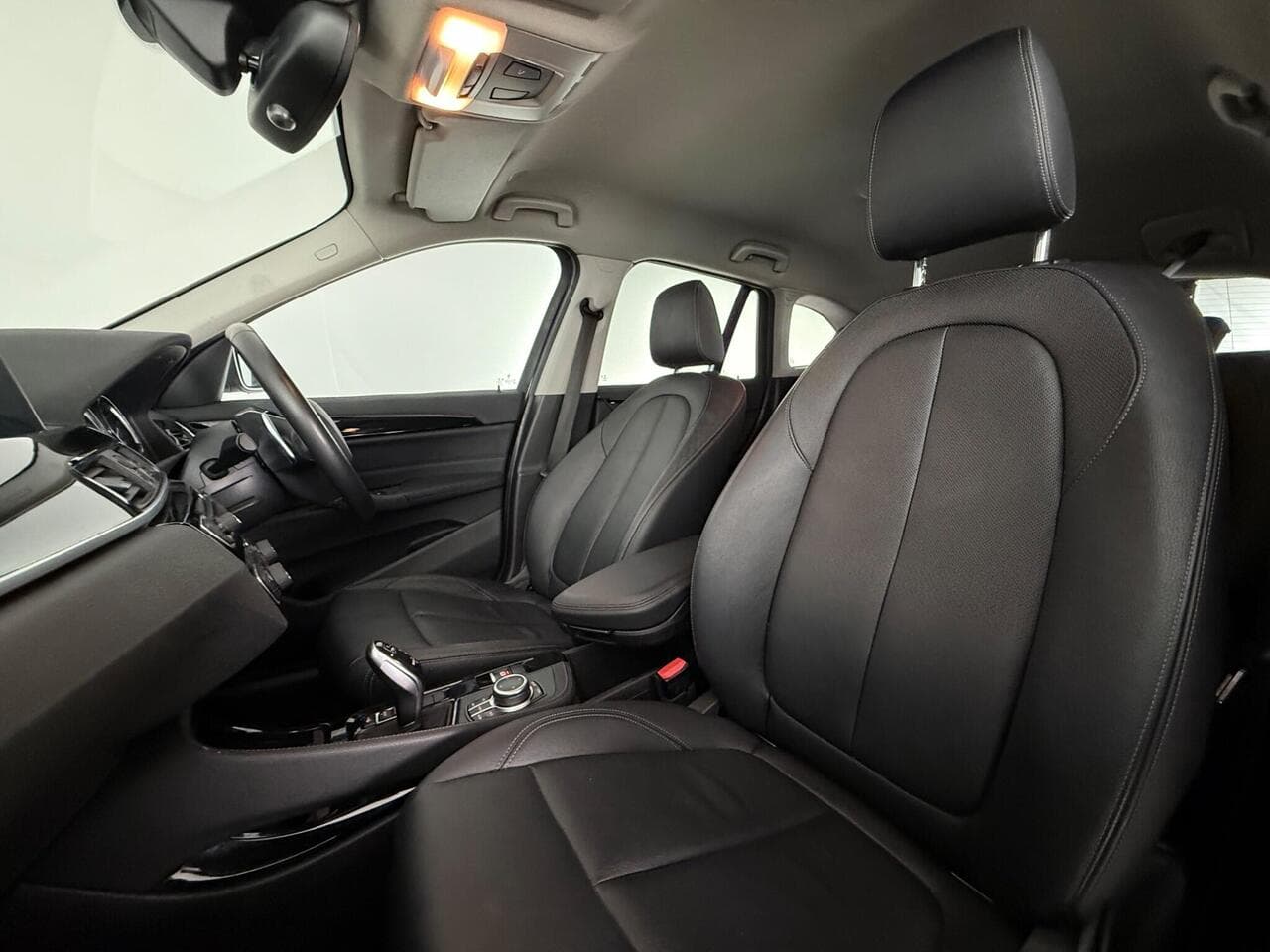 BMW X1 thumbnail Seat Front Passenger