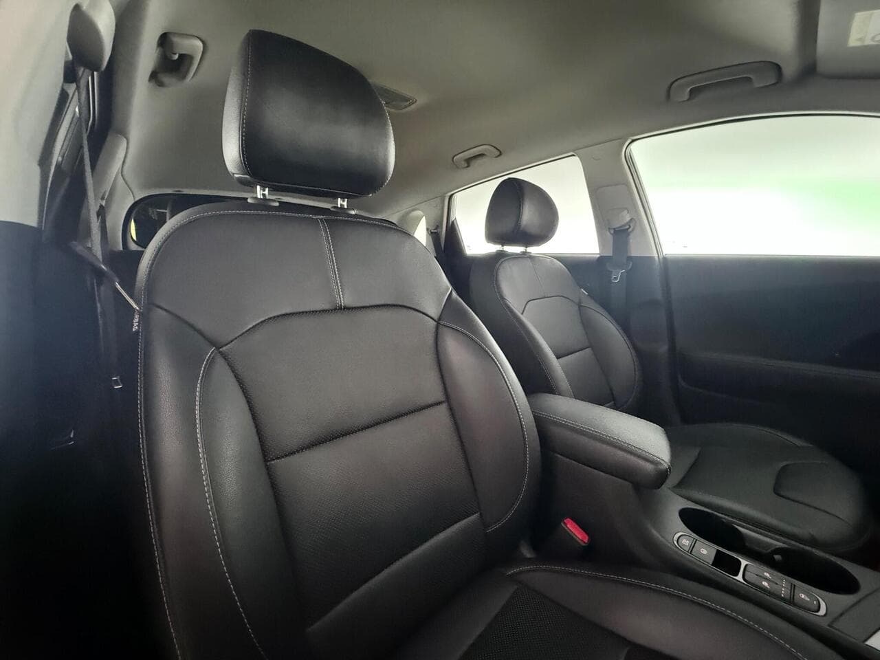 Kia Niro thumbnail Seat Driver