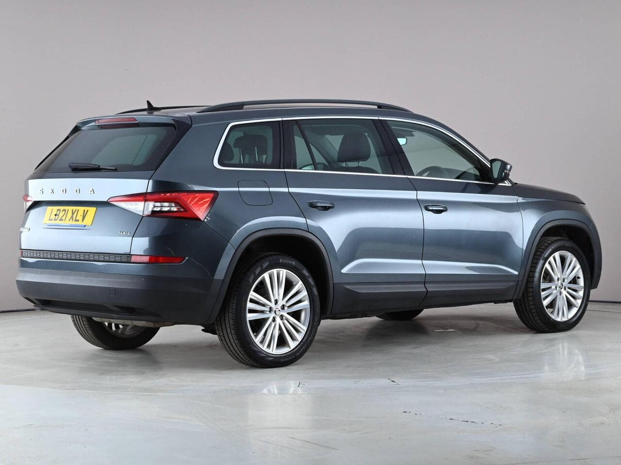 Skoda Kodiaq thumbnail Rear Right
