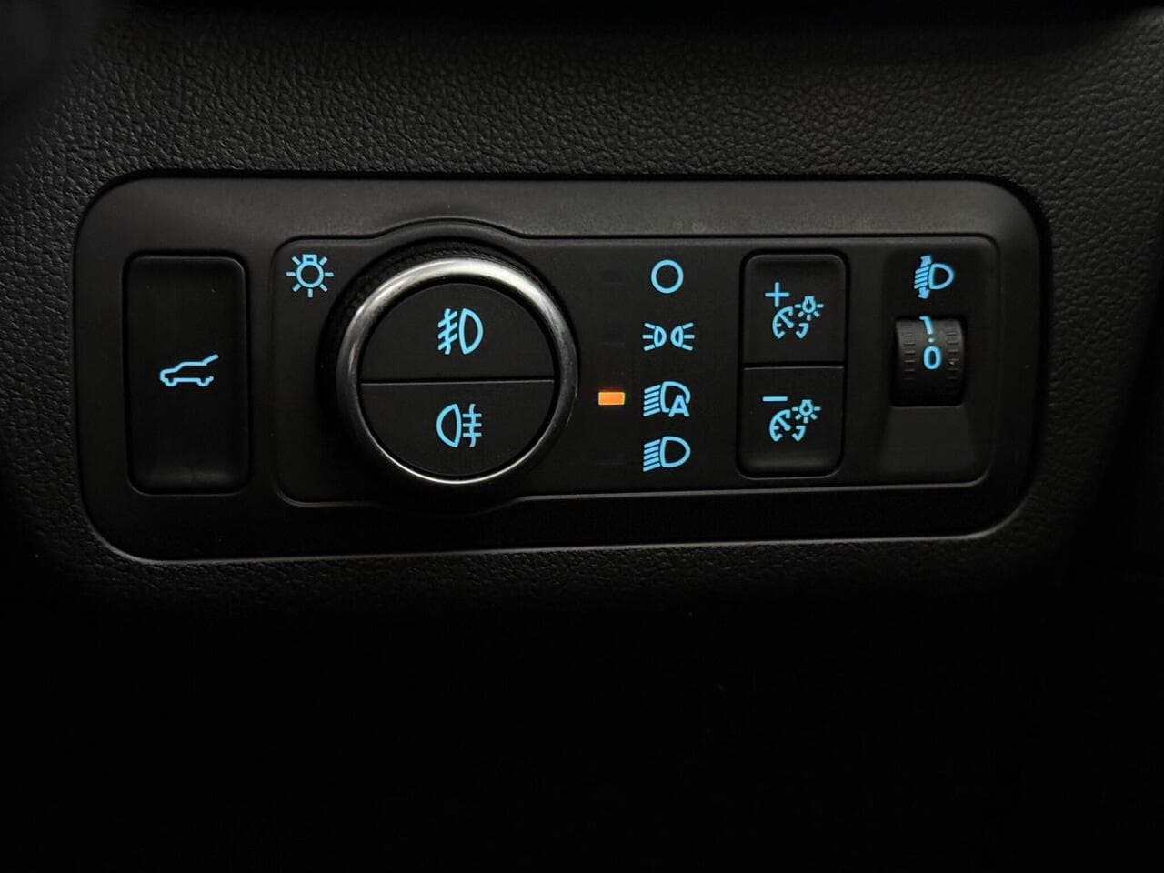 Ford Kuga thumbnail Misc Controls