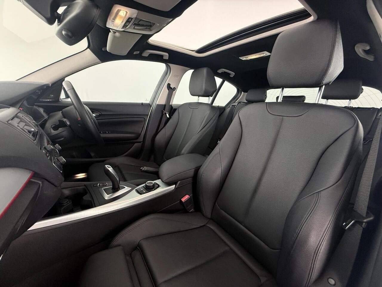 BMW 1 Series thumbnail Seat Front Passenger