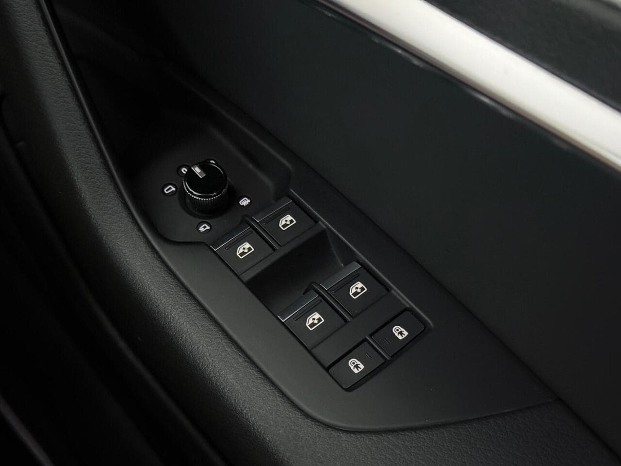 Audi A6 Allroad thumbnail Misc Controls
