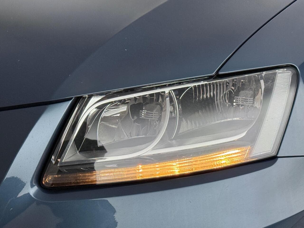 Audi Q5 thumbnail Lights Front