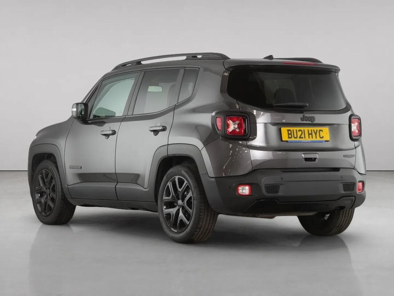 Jeep Renegade thumbnail Rear Left