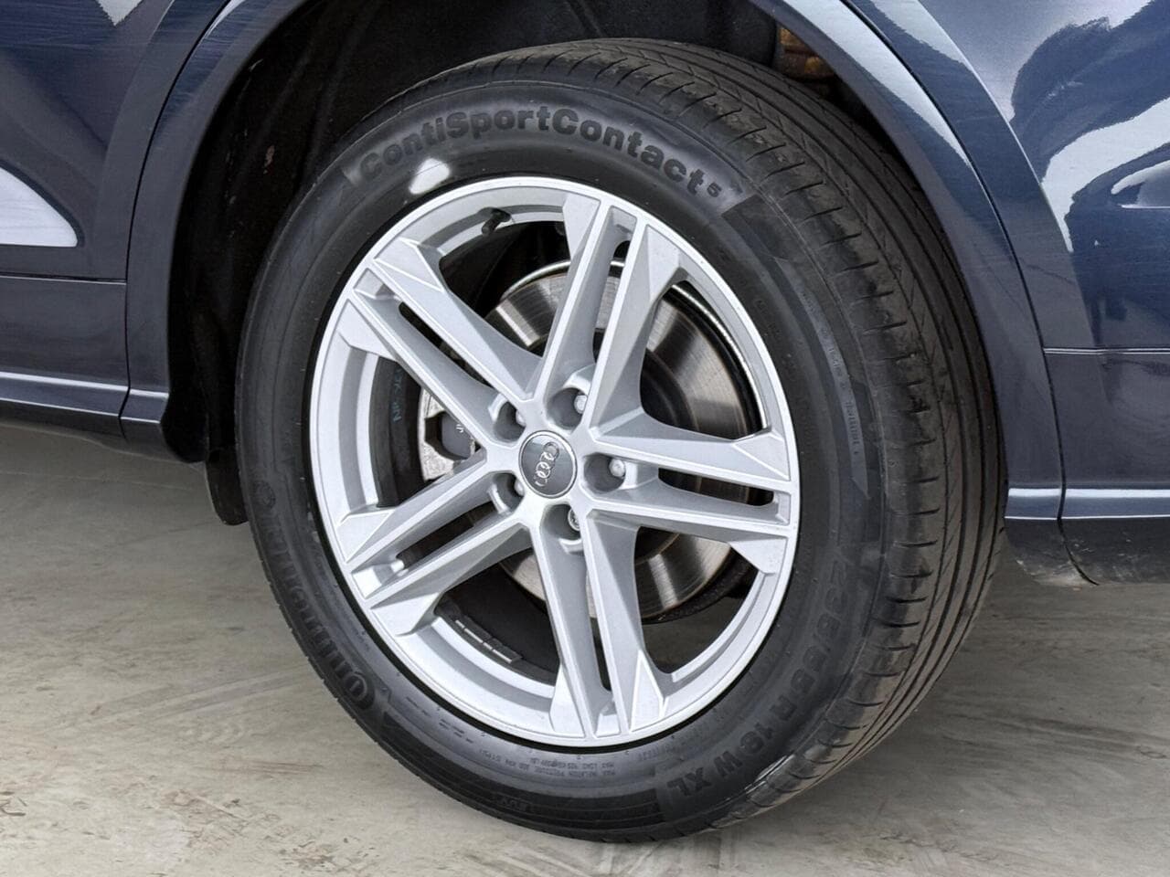 Audi Q5 thumbnail Wheel